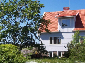 6 person holiday home in HOVEN SET, Hovenäset